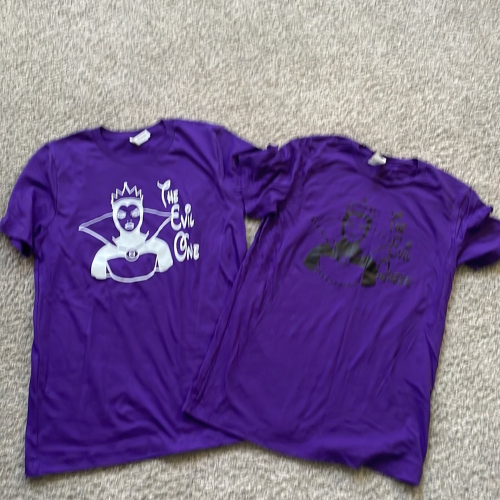 Disney’s Snow White-The Evil Queen Tee